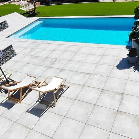 Chambre Vue Lac Av Piscine Prunieres Bagian luar foto